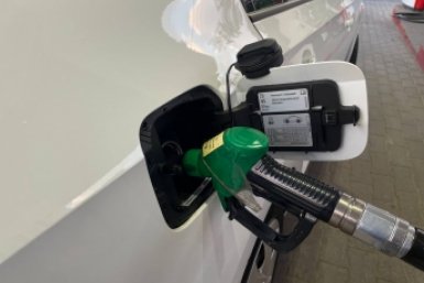 Скоро все пересядем на маршрутки: с 1 ноября грядет мощное подорожание бензина ИА SevastopolMedia